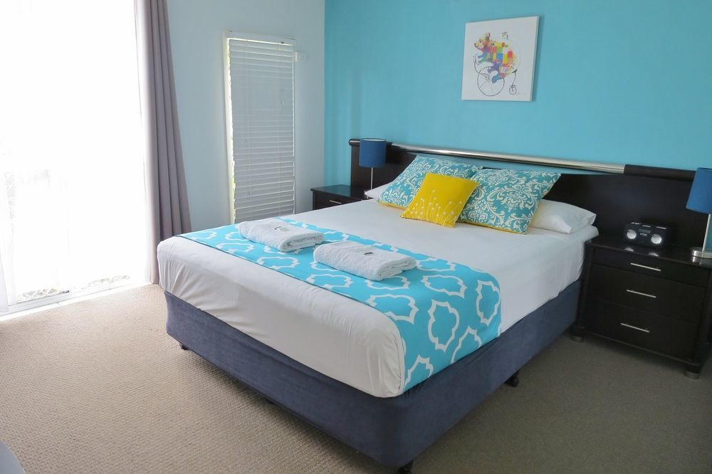 מקיי The Shores Holiday Apartments מראה חיצוני תמונה